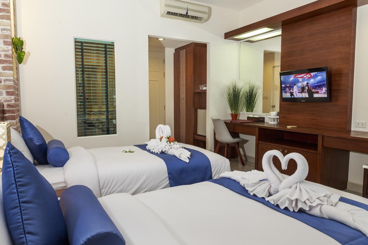 Tuana Hotels Brook Pool Access Chalong Exterior photo