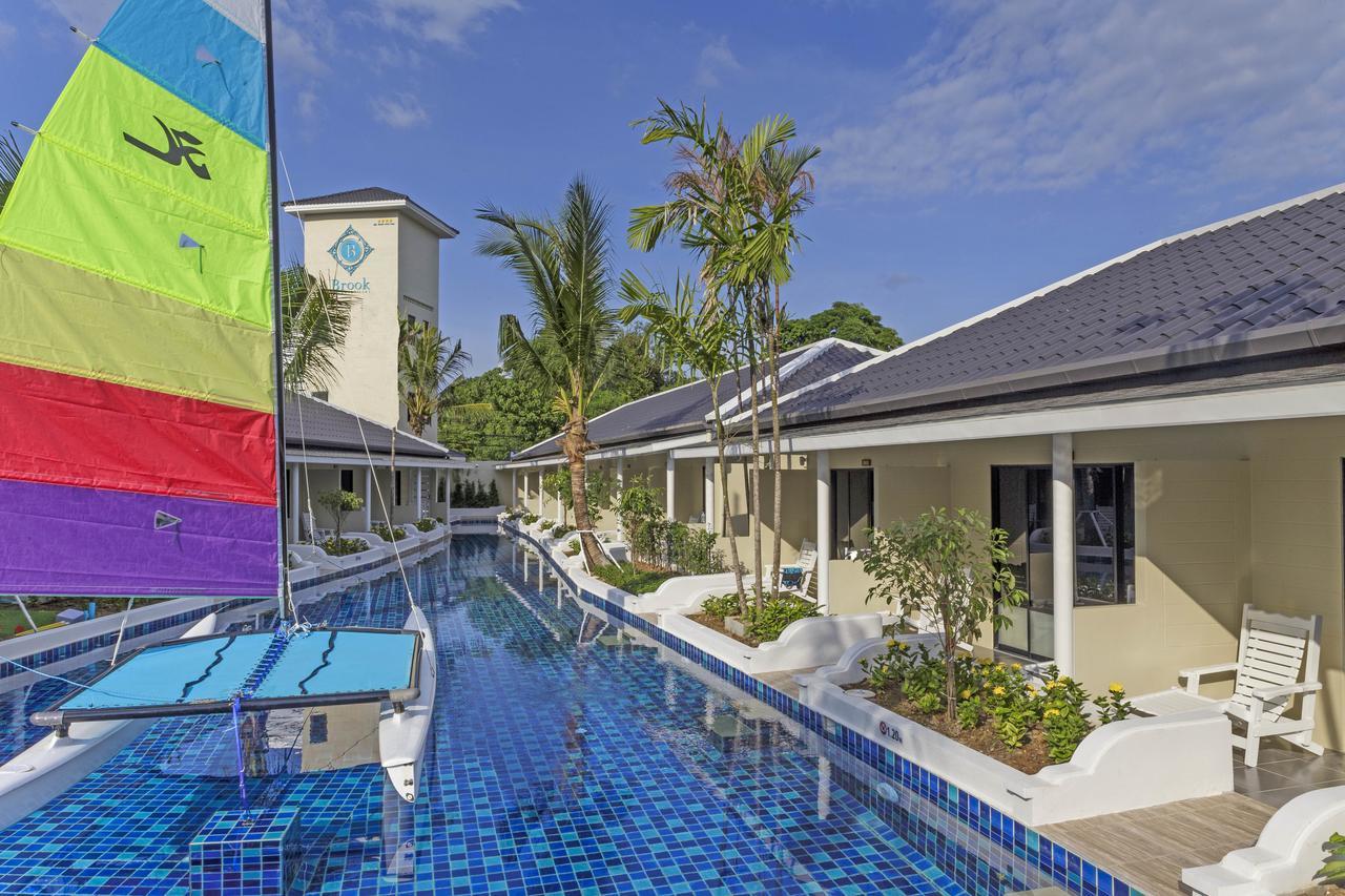 Tuana Hotels Brook Pool Access Chalong Exterior photo