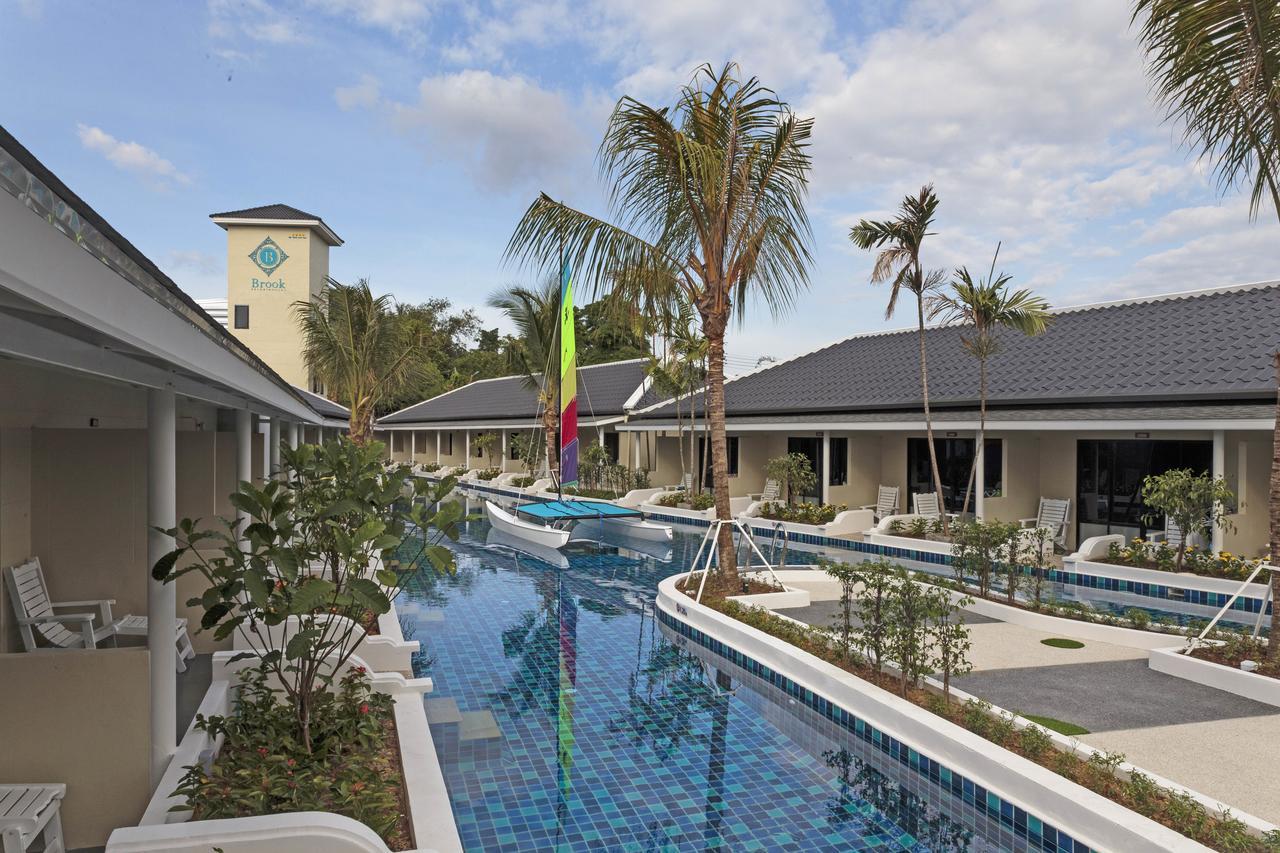 Tuana Hotels Brook Pool Access Chalong Exterior photo