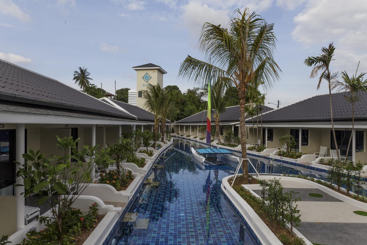 Tuana Hotels Brook Pool Access Chalong Exterior photo